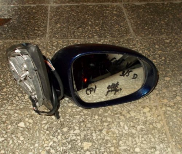 Volkswagen - Golf V - 3 drzwi - (2003 - 2008) - Lusterka /  Prawe elektryczne