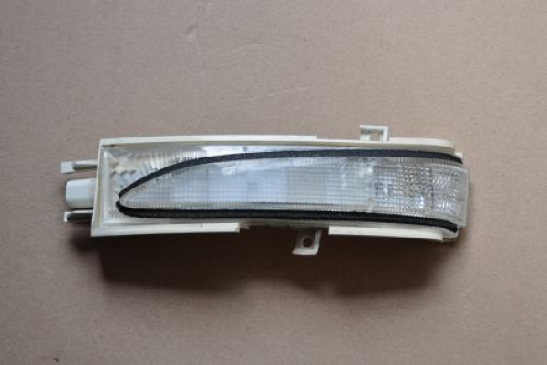 Honda - FR-V - (2005 - 2009) - Lusterka / Kierunkowskaz w lusterku lewy