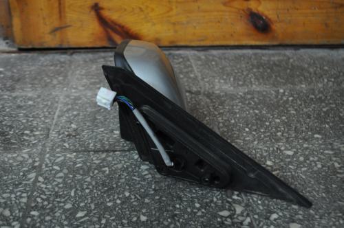 Mazda - 6 - 5 drzwi - (2005 - 2008) - Lusterka /  Lewe elektryczne