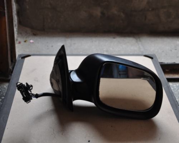 Skoda - Fabia - Kombi - (2004 - 2008) - Lusterka /  Prawe elektryczne