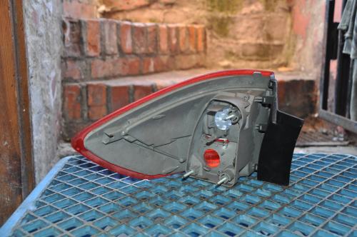 Ford - Mondeo - Kombi - (2007 - 2010) - Oświetlenie / Lampa tylna  prawa