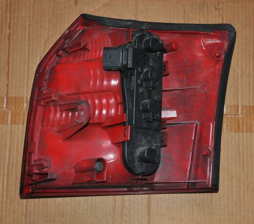 Audi - A4 - Kombi - (2002 - 2004) - Oświetlenie / Lampa tylna lewa