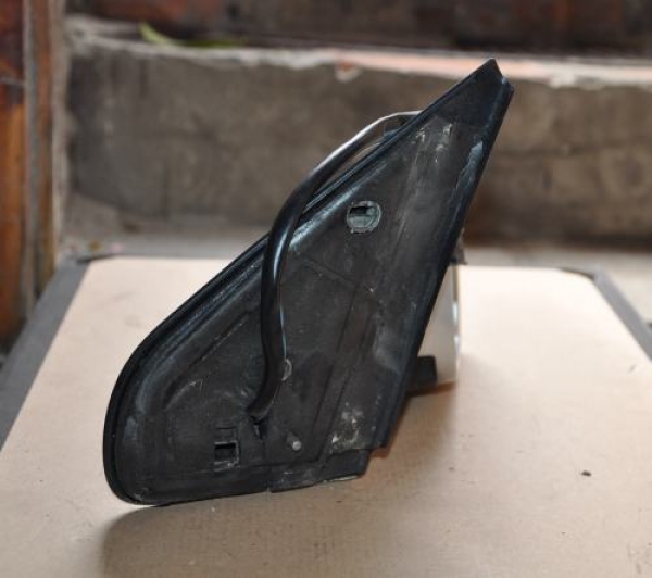 Volkswagen - Golf IV - Kombi - (1999 - 2006) - Lusterka /  Prawe elektryczne