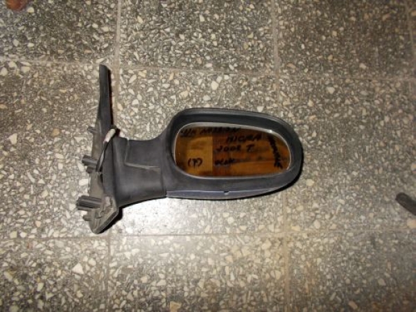 Nissan - Micra - 5 drzwi - (2003 - 2005) - Lusterka /  Prawe elektryczne