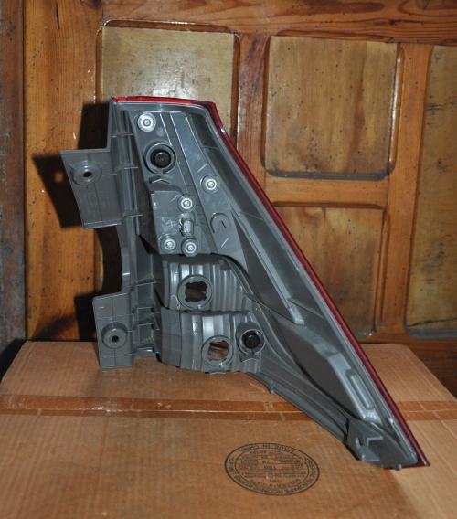 Honda - CR-V - (2012 - 2015) - Oświetlenie / Lampa tylna lewa