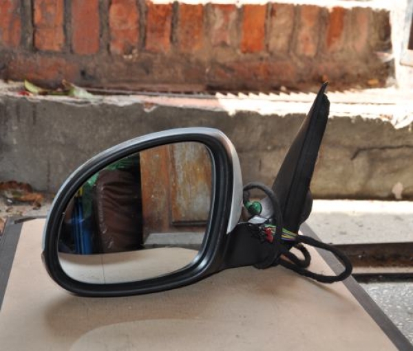 Volkswagen - Tiguan - (2011 - 2016) - Lusterka /  Lewe elektryczne