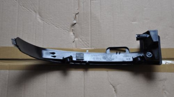 Peugeot - 308 - 5 drzwi - (2013 - 2021)  - Lusterka / Kierunkowskaz w lusterku lewy