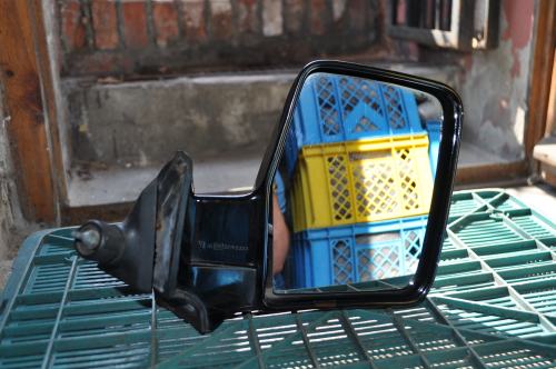 Nissan - Patrol - Hiszpan - 5 drzwi - (1986 - 1995) - Lusterka / Prawe ręczne wewnętrznie regulowane