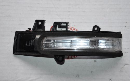 Mitsubishi - Outlander - (2009 - 2012) - Lusterka / Kierunkowskaz w lusterku lewy