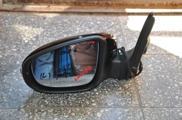 Volkswagen - Golf VI - 5 drzwi - (2008 - 2012) - Lusterka /  Lewe elektryczne