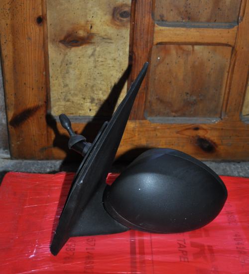 Toyota - Aygo - 3 drzwi - (2005 - 2009) - Lusterka / Lewe ręczne wewnętrznie regulowane