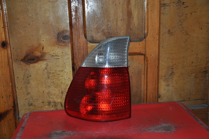 BMW - X5 - (1998 - 2003) - Oświetlenie / Lampa tylna lewa