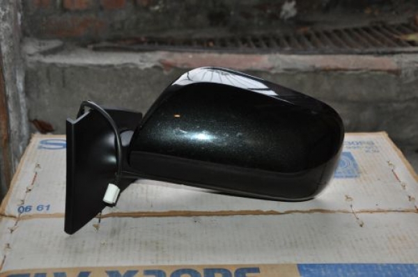 Toyota - Yaris - 3 drzwi - (2009 - 2011) - Lusterka /  Lewe elektryczne