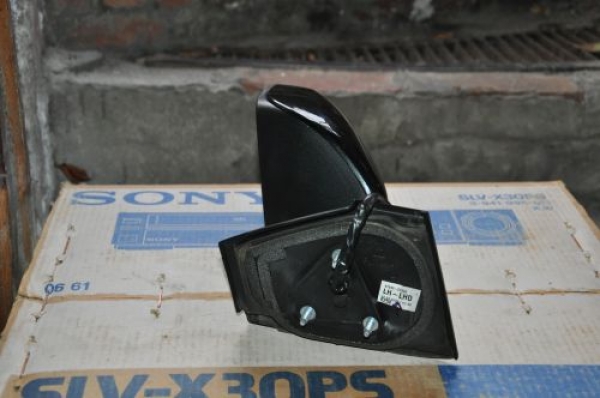 Toyota - Yaris - 3 drzwi - (2009 - 2011) - Lusterka /  Lewe elektryczne