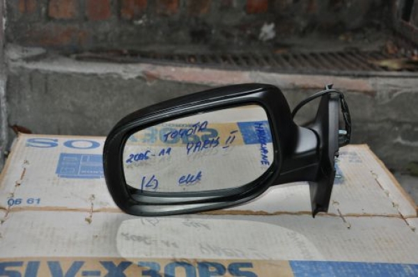 Toyota - Yaris - 5 drzwi - (2006 - 2009) - Lusterka /  Lewe elektryczne