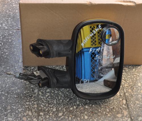 Fiat - Doblo - Cargo - (2004 - 2010) - Lusterka / Prawe ręczne wewnętrznie regulowane