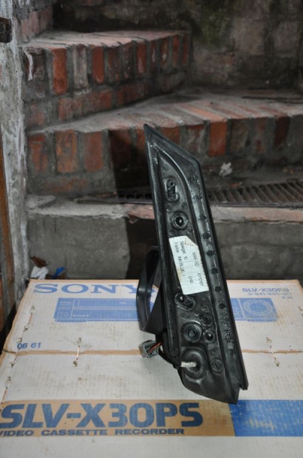 Ford - C-Max - (2003 - 2007) - Lusterka /  Lewe elektryczne