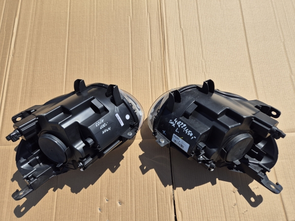 Fiat - 500 X - (2014-) - Oświetlenie / Lampa przednia prawa