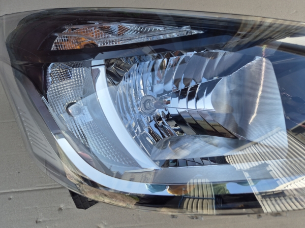 Fiat - Talento - (2016-) - Oświetlenie / Lampa przednia prawa