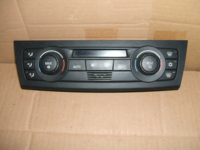 BMW - Seria 1 -  E81 - 3 drzwi - (2007 - 2011) - Wnętrze / Włącznik nawiewu