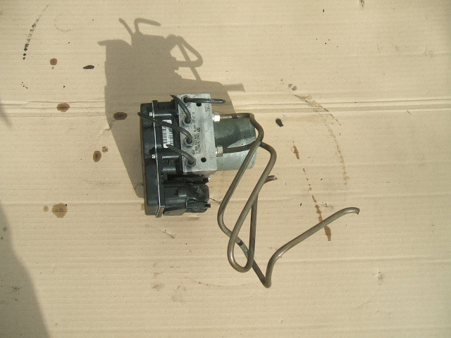 Mercedes-Benz - B-Klasa - W245 - (2008 - 2011) - Hamulce / Pompa ABS