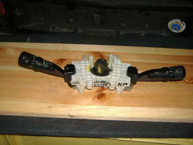 Hyundai - Coupe - (2007-) - Wnętrze / Włącznik kierunkowskazów