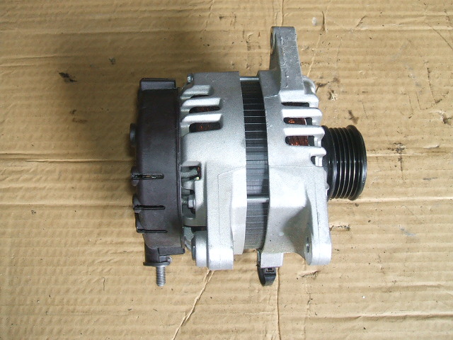 Hyundai - i30 - 3 drzwi - (2012 - 2015) - Silnik / Alternator