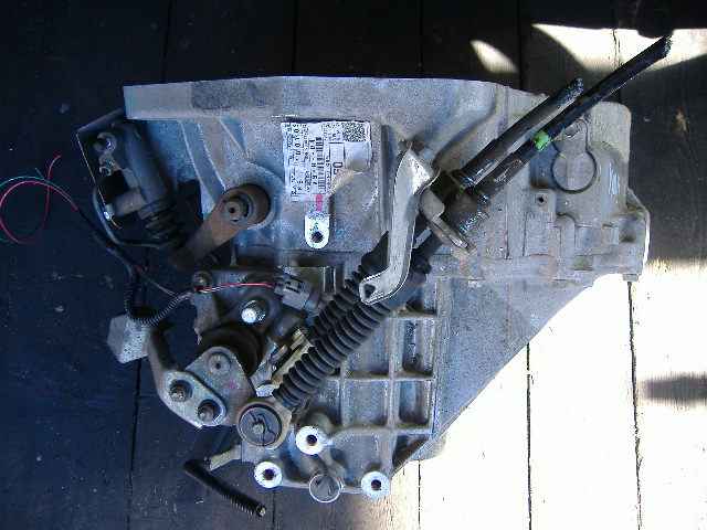 Citroen  - C 1 - 5 drzwi - (2009 - 2012) - Skrzynia / Ręczna  5-biegowa