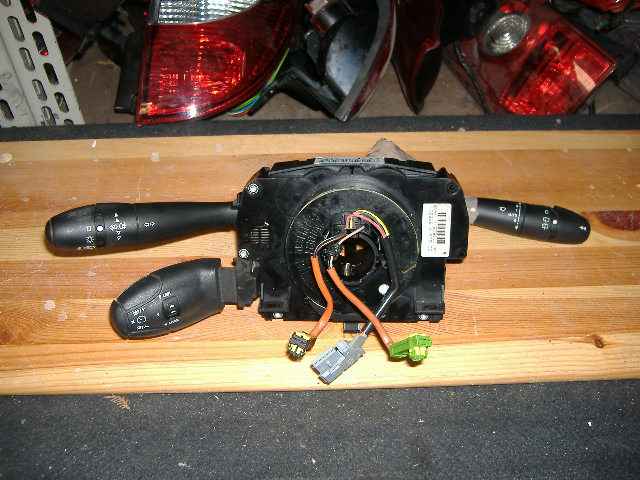 Citroen  - C 5 - Kombi - (2001 - 2004) - Wnętrze / Włącznik kierunkowskazów