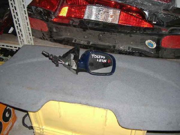 Seat - Toledo - (1998 - 2004) - Lusterka / Prawe ręczne wewnętrznie regulowane