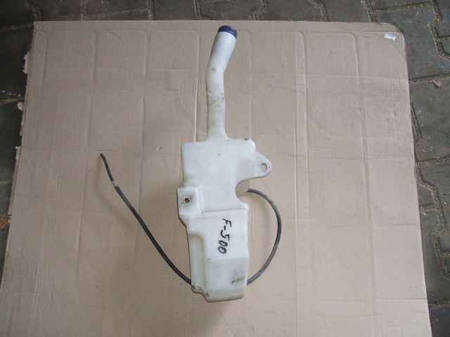 Fiat - 500 - Cabrio - (2009-) - Osprzęt / Zbiorniczek spryskiwaczy