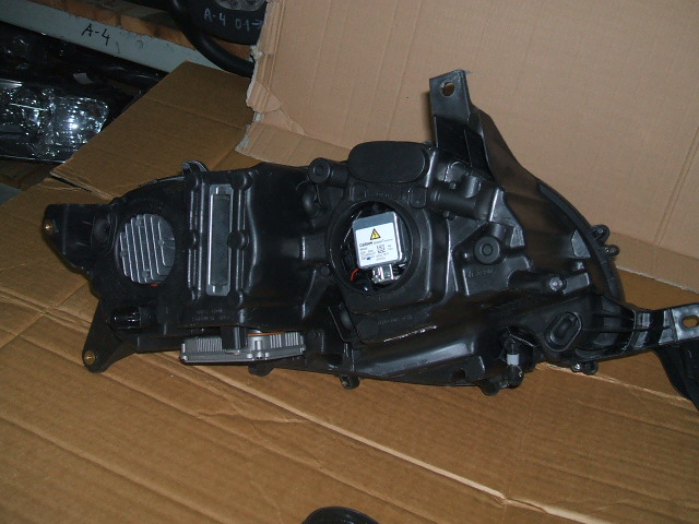 Bentley - Continental GT - (2011-) - Oświetlenie / Lampa przednia  lewa Bixenon