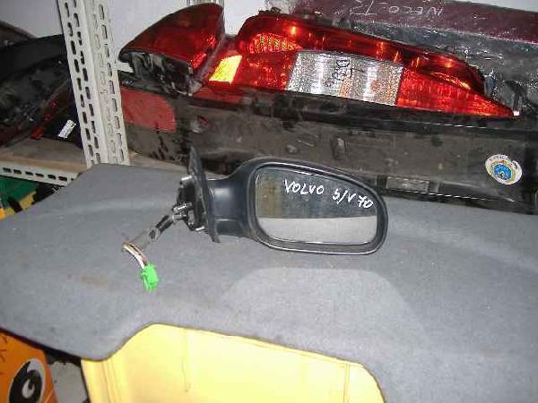 Volvo - V 70 - Kombi - (2000 - 2005) - Lusterka /  Prawe elektryczne