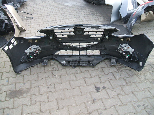 Mazda - 3 - 4 drzwi - (2013 - 2018) - Oświetlenie / Lampa przednia   prawa Xenon