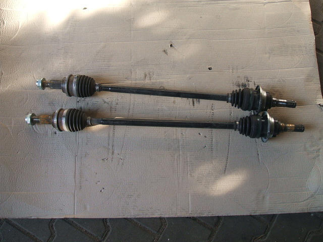 Mazda - CX 5 - (2012 - 2015) - Napęd / Półoś tylna prawa