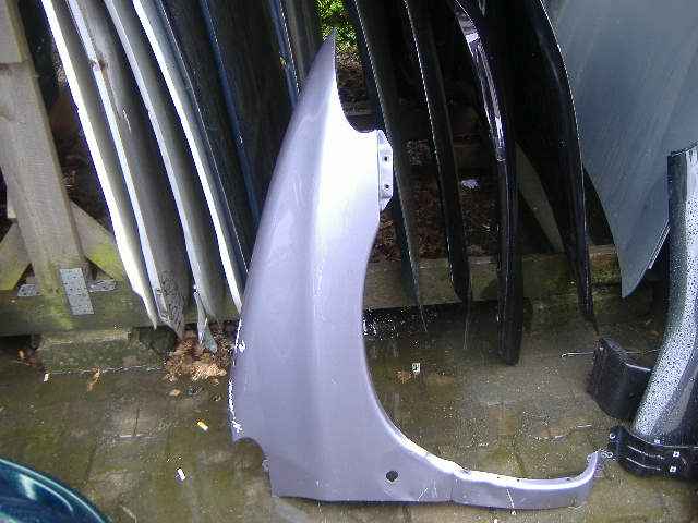 Chrysler - Voyager - (1995 - 2000) - Karoseria / Błotnik przedni prawy