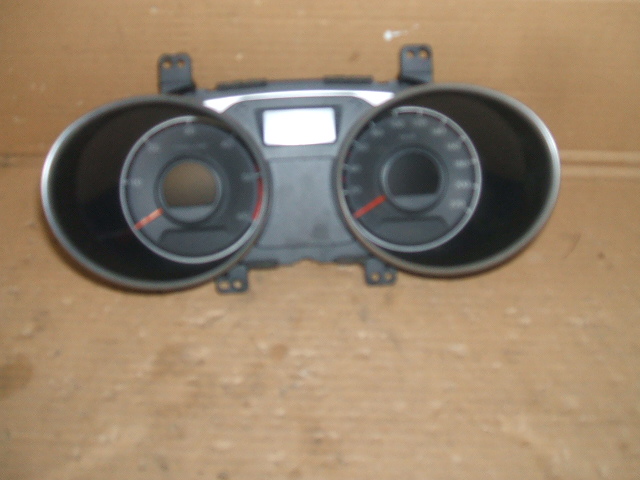 Hyundai - ix35 - (2013 - 2016) - Wnętrze / Zestaw liczników