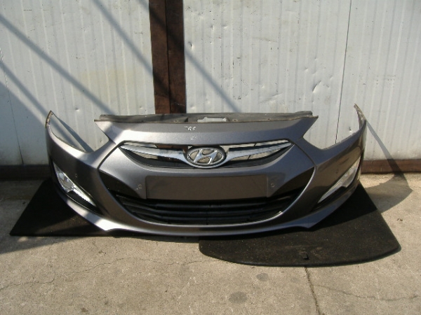 Hyundai - i40 -  Kombi - (2011-) - Oświetlenie / Lampa przednia prawa