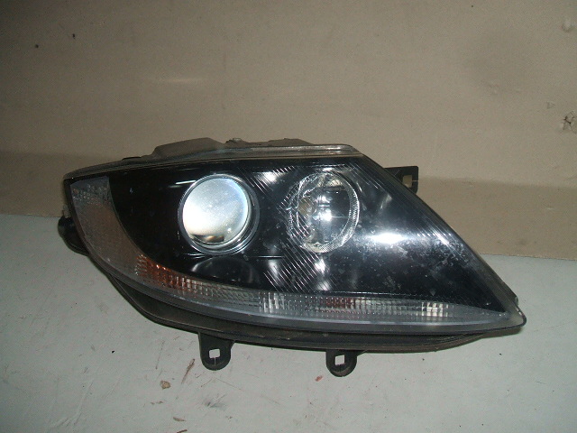 BMW - Z4 - Coupe - (2006 - 2009) - Oświetlenie / Lampa przednia prawa