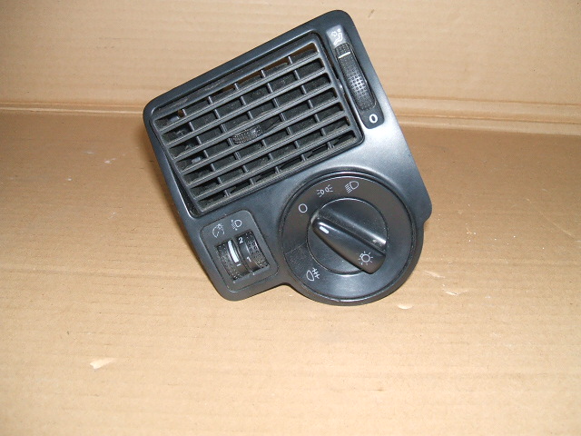 Volkswagen - Passat - Kombi - (2005 - 2010) - Wnętrze / Włącznik świateł