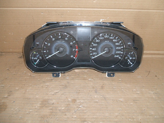 Subaru - Legacy - (2009 - 2013) - Wnętrze / Zestaw liczników