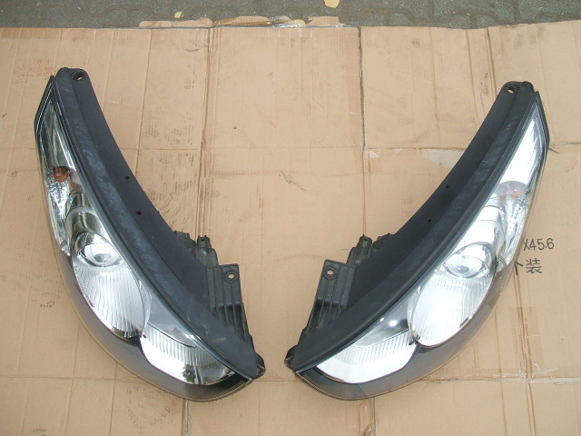 Hyundai - ix35 - (2010 - 2013) - Oświetlenie / Lampa przednia lewa