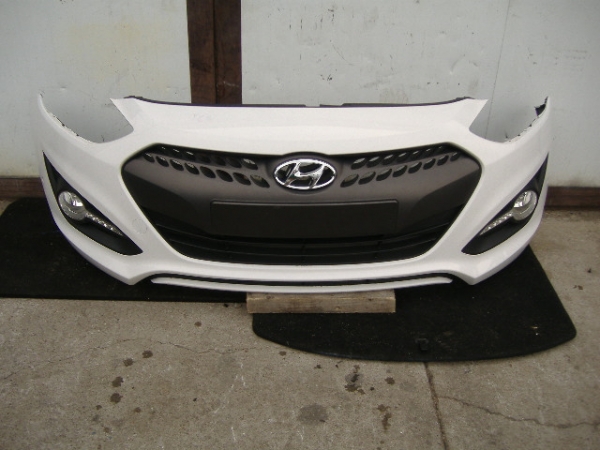 Hyundai - i30 - 5 drzwi - (2012 - 2015) - Oświetlenie / Lampa przednia prawa