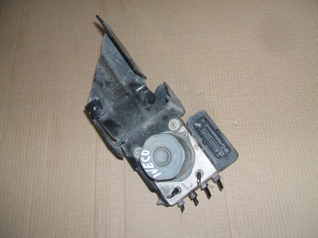 Iveco - Turbo Daily - (2011 - 2014) - Hamulce / Pompa ABS