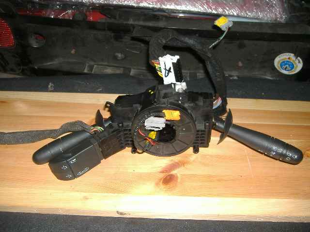 Renault - Trafic - Osob./Tow.- (2006 - 2010) - Wnętrze / Włącznik wycieraczek