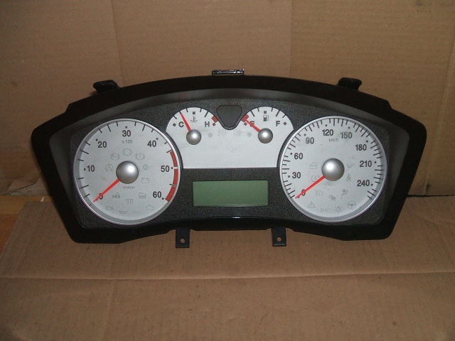 Fiat - Croma - (2005 - 2007) - Wnętrze / Zestaw liczników