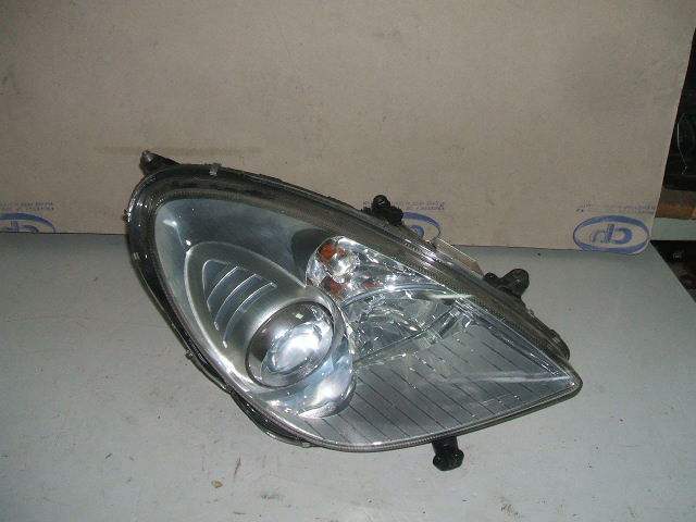 Mercedes-Benz - SLK - R171 - (2004 - 2008) - Oświetlenie / Lampa przednia   prawa Xenon