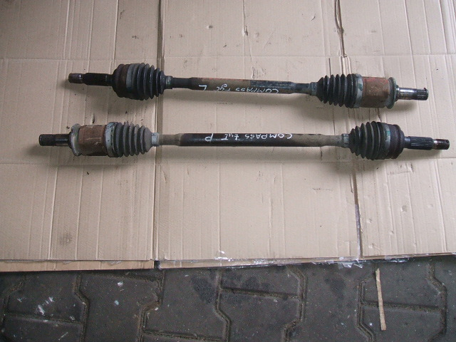 Jeep - Compass - MK - (2011-) - Napęd / Półoś tylna prawa