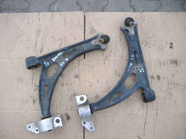 Volkswagen - Golf V - 5 drzwi - (2003 - 2008) - Zawieszenie / Wahacz przedni lewy