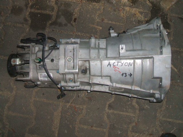 SsangYong - Actyon Sports - Pick-up - (2012-) - Skrzynia / Ręczna  6-biegowa